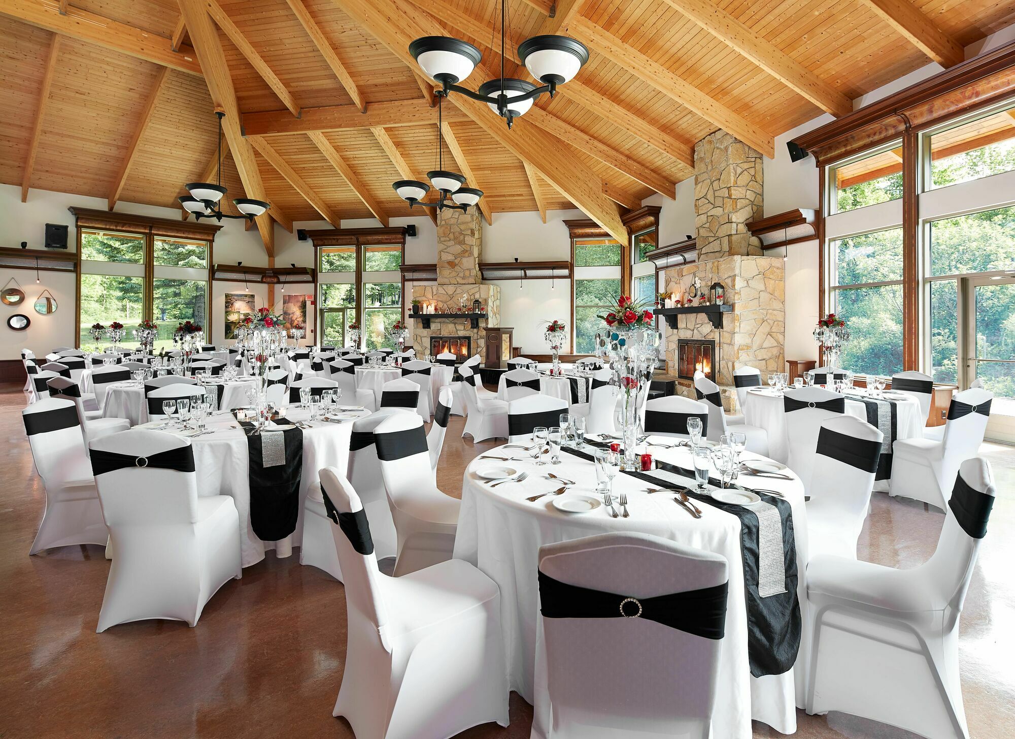 Auberge Du Lac-A-L'Eau-Claire Saint-Alexis-des-Monts Ngoại thất bức ảnh