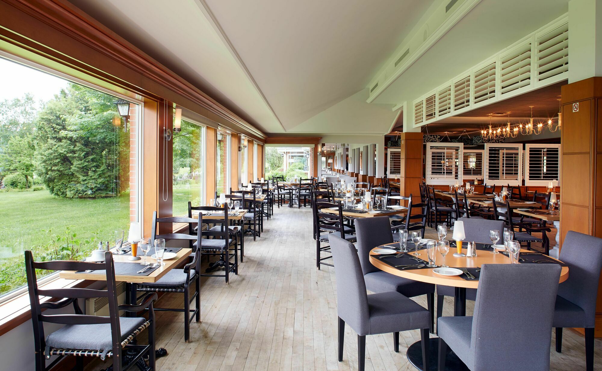 Auberge Du Lac-A-L'Eau-Claire Saint-Alexis-des-Monts Ngoại thất bức ảnh